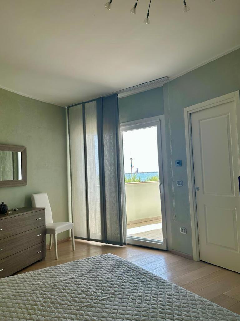Sigis House - Independent Apartment Sea View Fiumicino Exterior photo